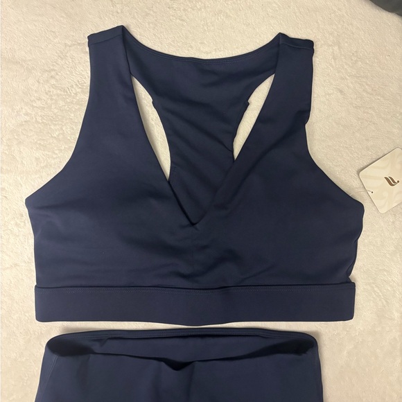 Fabletics set - Picture 2 of 6